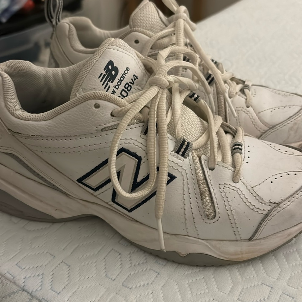New balance 608v4